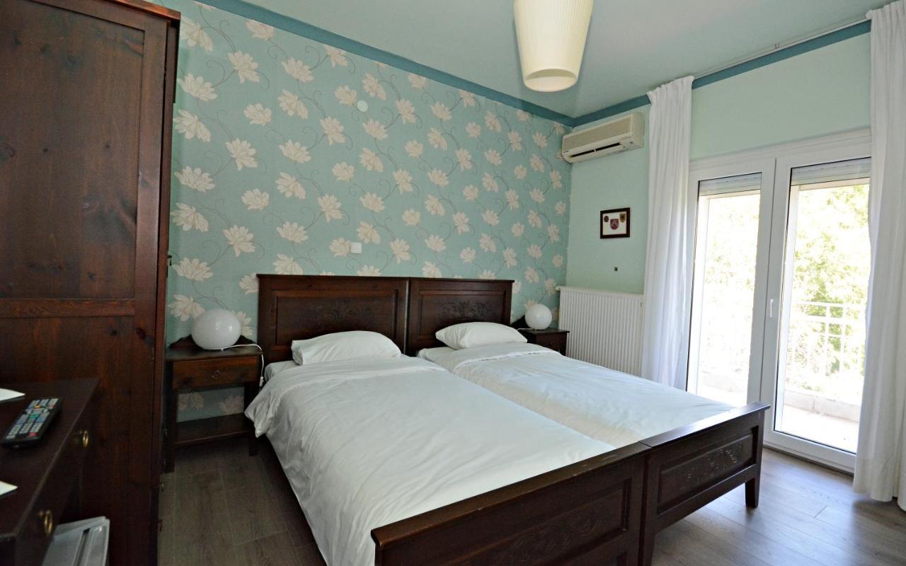 Guesthouse Vissinokipos - Biker Friendly - Motorradhotel Castória Exterior foto